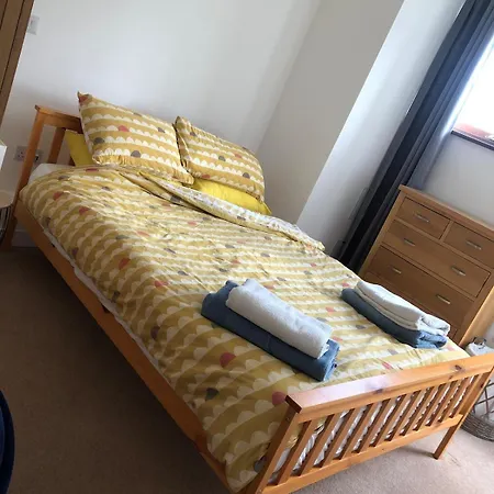 Captains Rest - Contemporary 4 Bed *